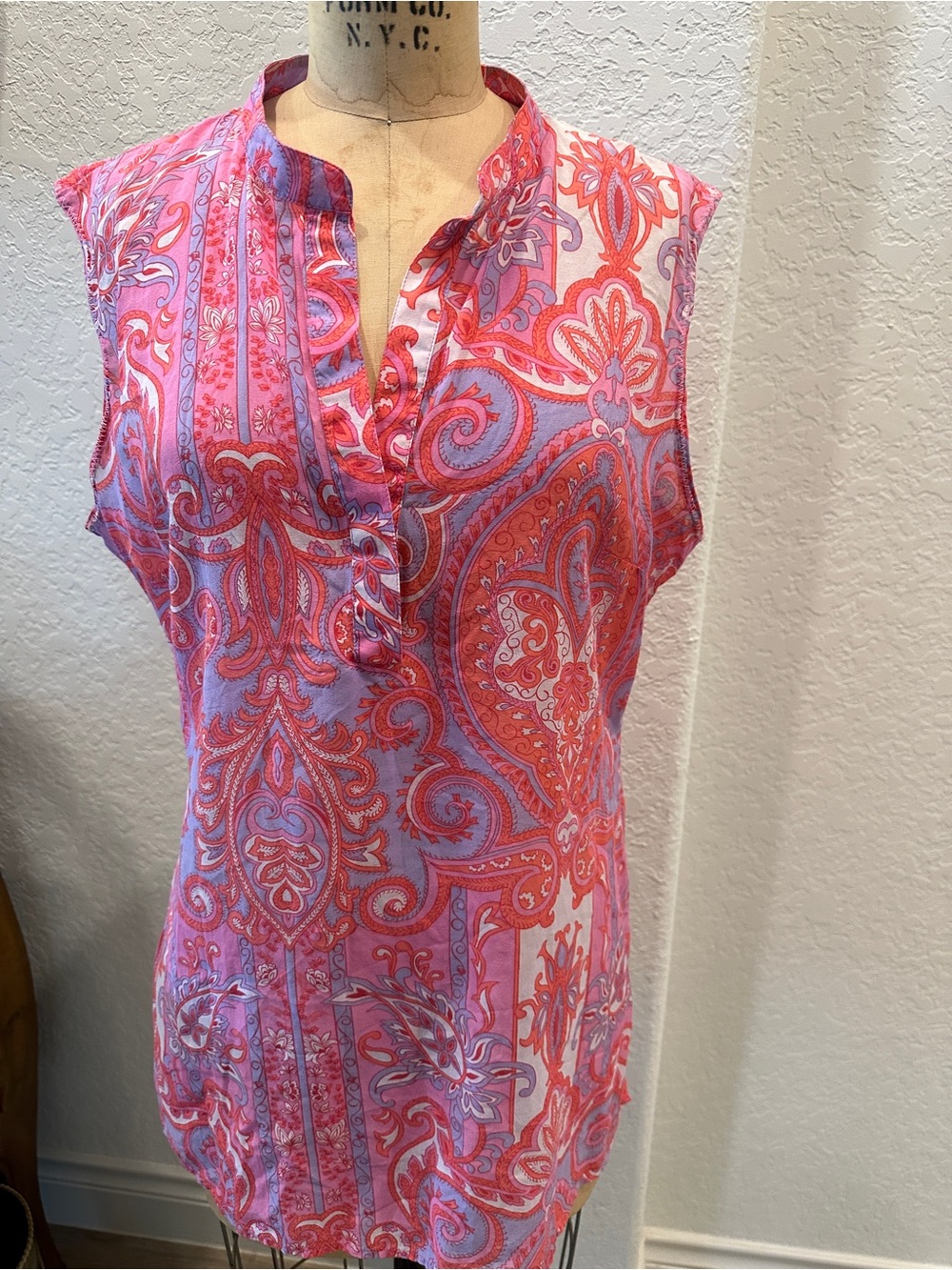 INC International Concepts Pink & Lavender Paisley Sleeveless Silk Blend Top